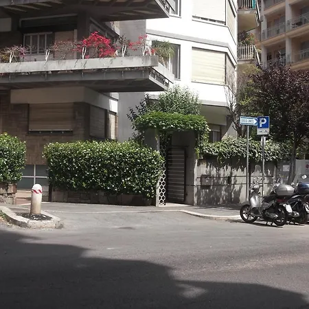 招待所 St Peter Chic